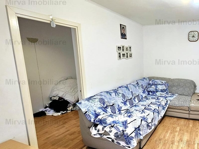 Vanzare apartament 2 camere, nedecomandat, zona Malu Rosu