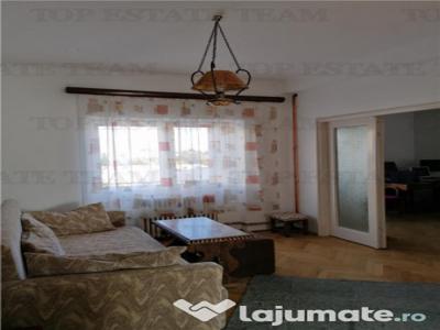 Apartament 3 camere de in zona Armeneasca