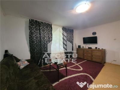 Apartament cu 2 camere, semidecomandat, zona Aradului