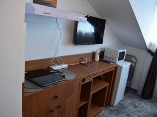 Apartament cu 1 camera, decomandat, zona Pacurari-Rediu