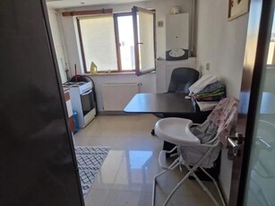 Apartament cu 1 camera, decomandat, zona Tatarasi