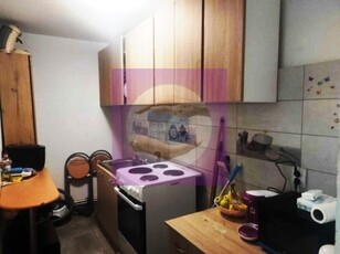 Apartament cu 2 camere Decomandat