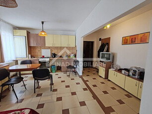 Apartament cu 2 dormitoare+living cu bucatarie