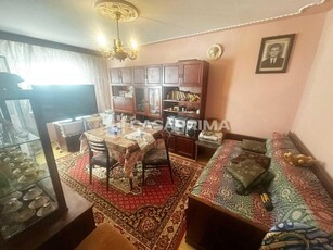 Apartament cu 3 camere, etaj intermediar, Alexandru - Piata, EXCLUSIVITATE