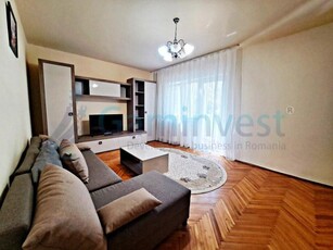 Apartament cu 3 camere, zona Decebal, Oradea, Bihor