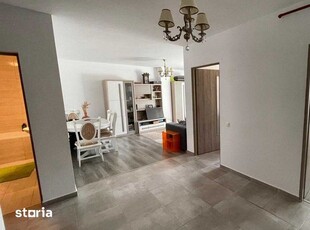 Apartament de inchiriat in centru cu parcare privata (fara agentie)