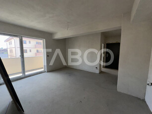 Apartament etaj 2 decomandat 64 mpu 2 balcoane 2 locuri de p