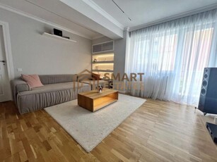 Apartament nou- curte- parcare - Titan