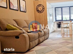 Apartament de vanzare 3 camere etaj 3 zona Nufarul