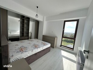 Vand apartament 4 camere central etaj 3 din 3