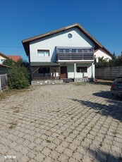 Vila de vanzare cu 10 camere 380 mp/utili+teren 2800 mp