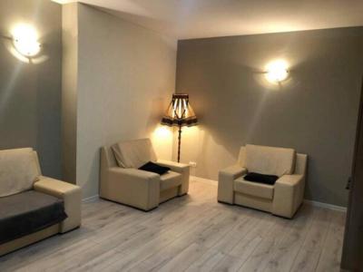 Apartament 2 camere decomandat,79 mp,Deva-Zavoi