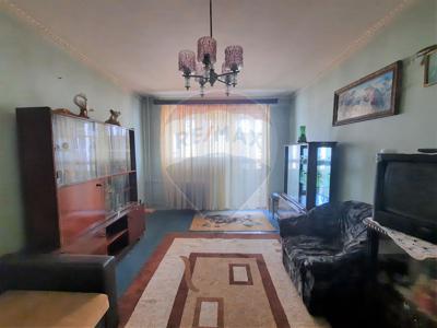 Apartament 3 camere vanzare in bloc de apartamente Bucuresti, Bucur Obor