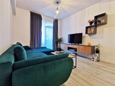 Apartament modern, cu 2 camere, pe partea cu marea