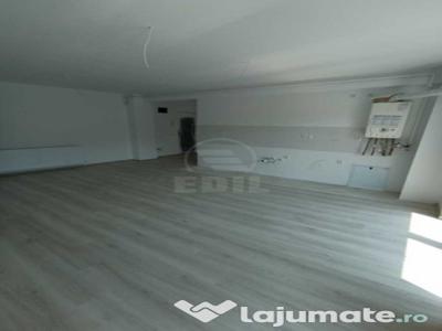 Apartament 3 camere, str Cetatii in bloc nou, 58 mp, Floresti