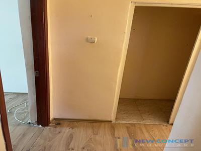 Apartament de vanzare cu 3 camere- Zona Garii