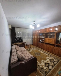 Apartament 3 camere 2 băi, Palas Mall, 72mp, CT, AC