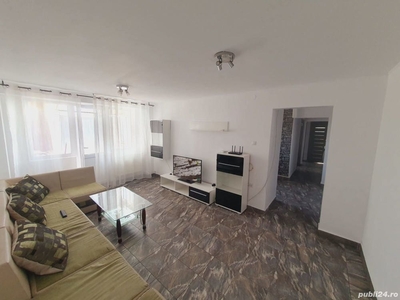 Apartament cu trei camere de inchiriat