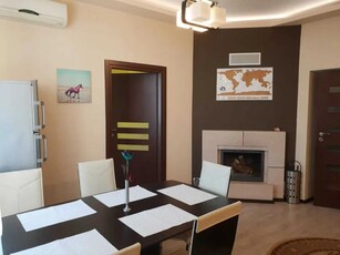 3 camere | Domenii | Centrala Proprie | Loc de parcare | Pet Friendly