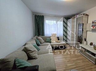 Apartament cu 2 camere, etaj 1, centrala proprie, zona Lipovei