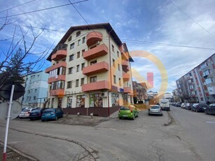 Apartament de vanzare-Mihai Viteazul