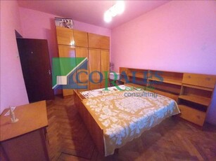 Apartament decomandat. Aproape de Iulius Mall. Centrala proprie.