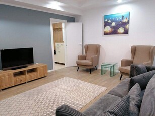 Apartament nou, mobilat si utilat, prima inchiriere, Cosmopolis