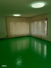 Inchiriez apartament 2 camere,decomandat ,utilat l,zona Spit.Jud