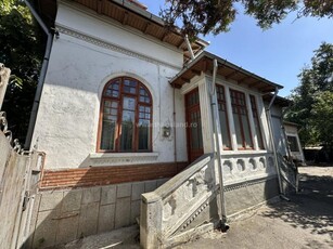 Vila Centru Pitesti Strada Crinului nr. 50