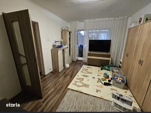 Apartament 2 camere Titan, zona Auchan, Buhusi