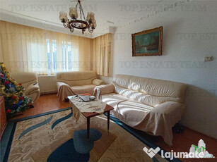 VANZARE APARTAMENT 3 CAMERE