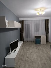 Apartament cu 3 camere de închiriat pe termen scurt (6 luni)