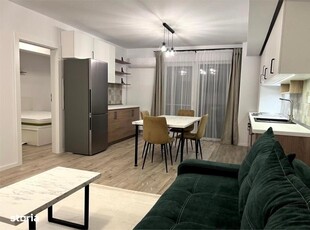 Apartament 3 camere suprafata generoasa ,zona Coresi