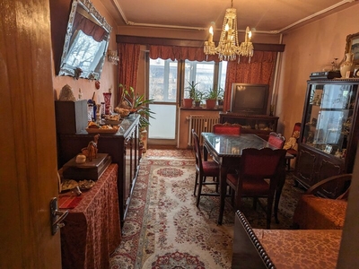 Apartament 3 camere Titulescu, Banu Manta bloc reabilitat termic