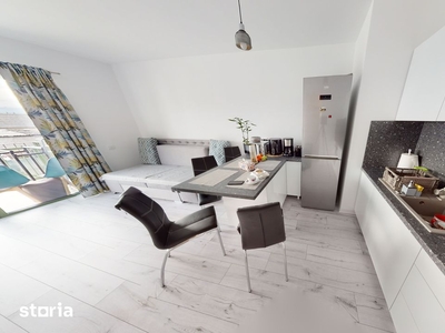 Apartament de vanzare nou, la cheie, cu balcon si parcare