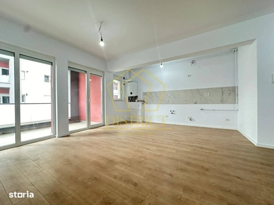 Apartament spatios cu 3 camere, 2 bai si terasa | Aradului