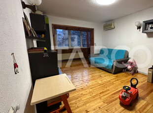 Apartament 3 camere mobilat utilat 70 mpu zona Turnisor Sibi