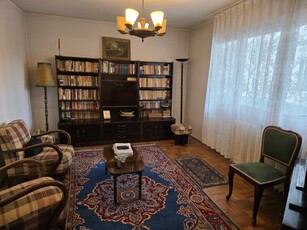 Apartament 4 camere Titan, pe Liviu Rebreanu, farmacia Tei