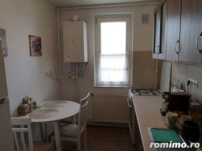 apartament 2 camere complet mobilat si utilat in Complexul Studentesc