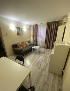 Apartament 2 camere inchiriere in bloc de apartamente Bucuresti, P-Ta Victoriei