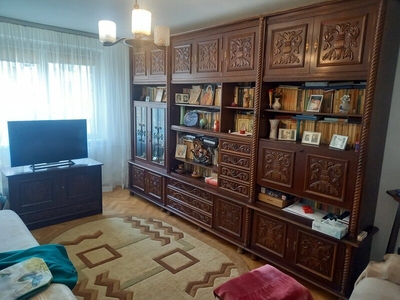 Apartament 3 camere Eroii Revolutiei, Brancoveanu Vanzare apartament 3 came