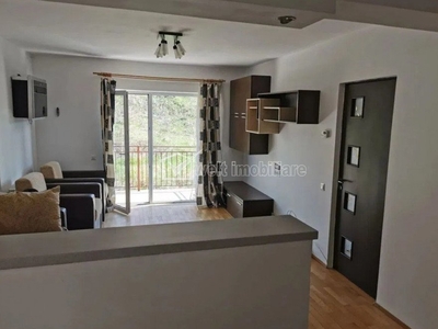 Apartament 4 camere, localitatea Baciu, Cluj cu balcon