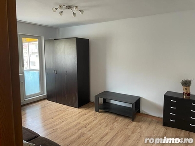 Apartament cu 1 camera centrala proprie Calea Sagului