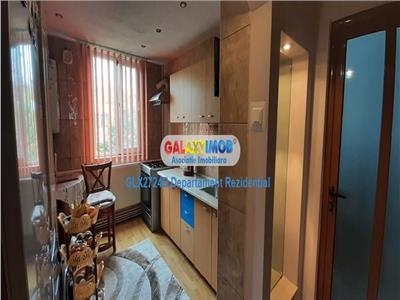 Vanzare Apartament 4 Camere, Zona Drumul Taberei