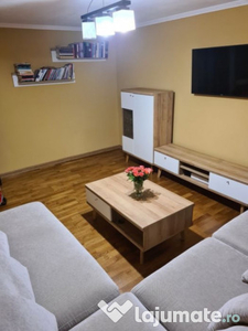 Apartament 3 camere decomandat renovat zona Garii