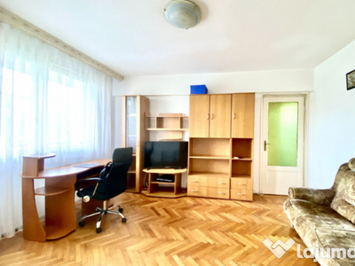 Apartament 3 camere, mobilat, str. Campia Libertatii