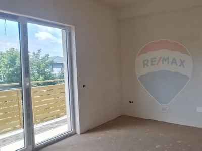 Apartament 3 camere vanzare in bloc de apartamente Cluj, Apahida