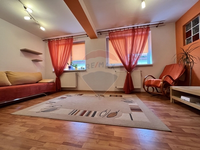 Apartament 3 camere vanzare in casă vilă Cluj-Napoca, Buna Ziua