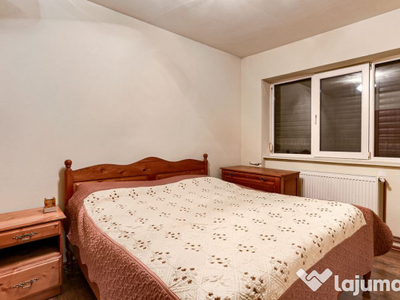 VANDUT! Apartament cu 2 camere etaj 2- Comision 0%