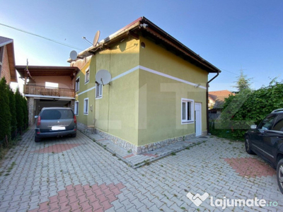 De vanzare casa cu doua intrari separate, 1000mp teren (toat